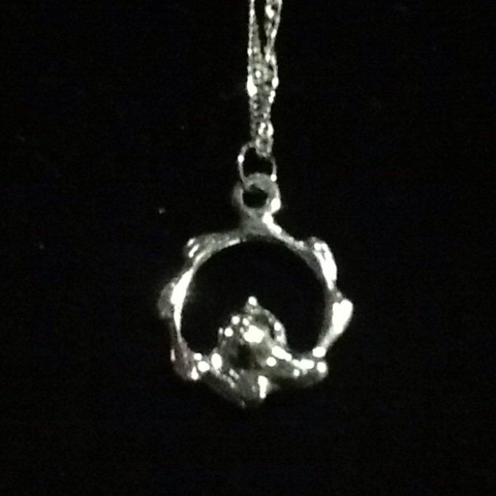 Necklace - Picture 3 of 5